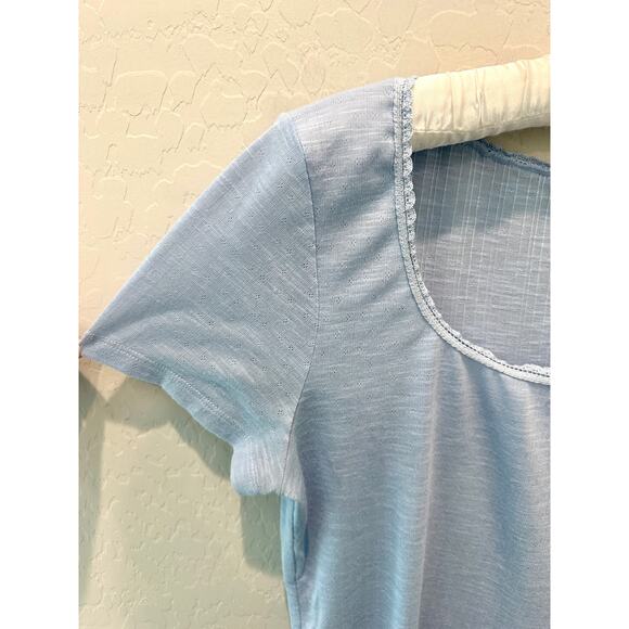 CHELSEA & VIOLET | Light Blue Scoop Neck Pointelle Bow Short Sleeve Top | Large - Picture 3 of 6